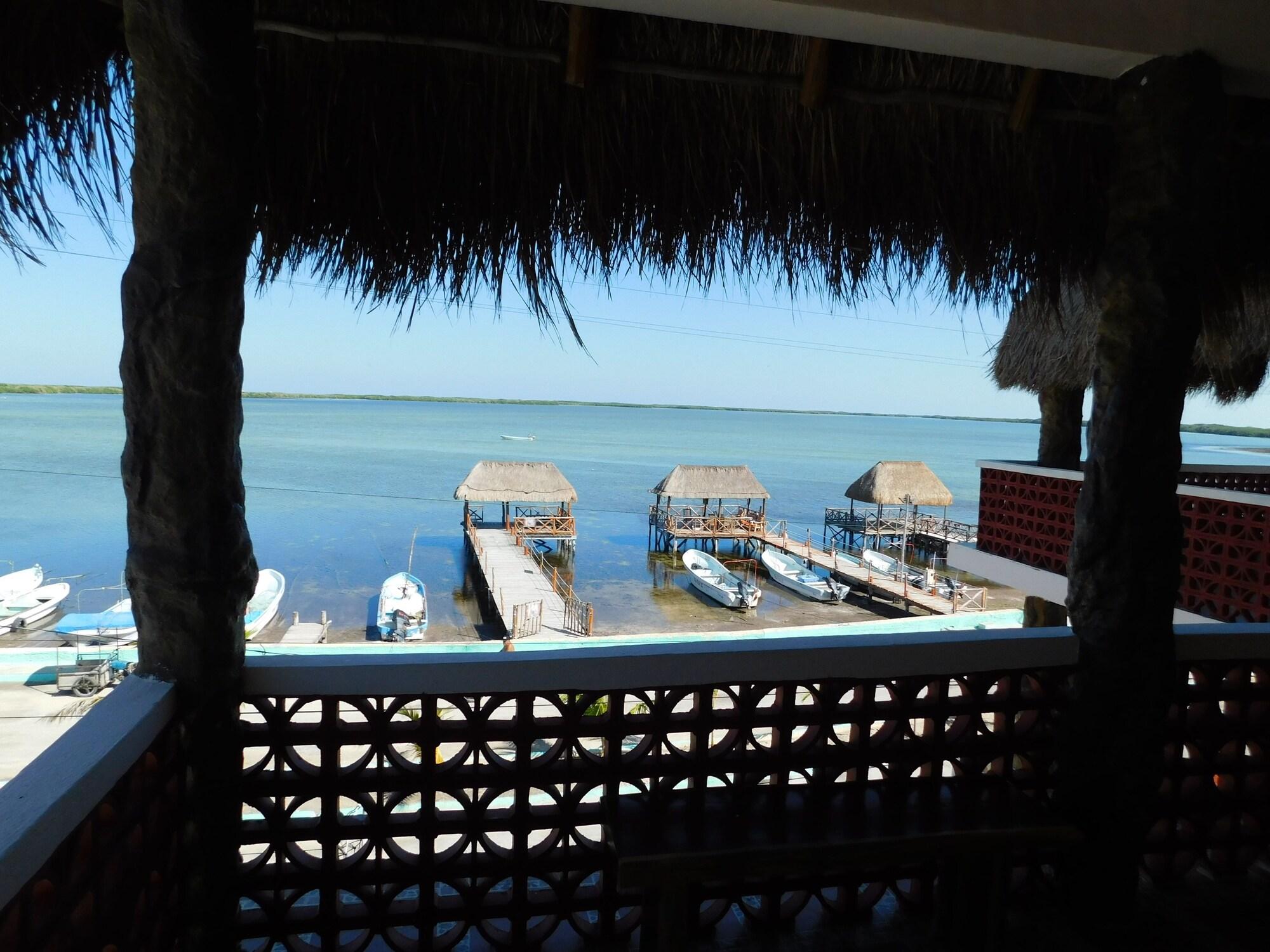 Posada El Perico Marinero Río Lagartos エクステリア 写真